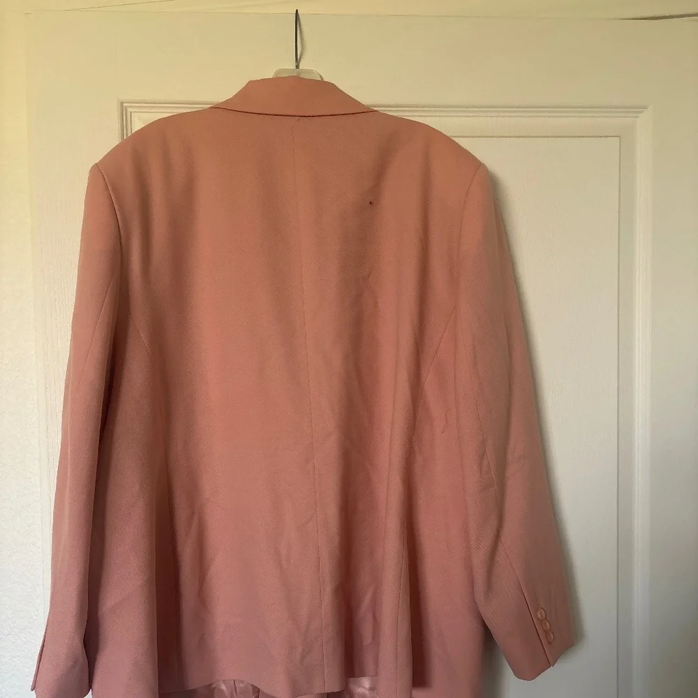 Pendleton Peach Blazer - Picture 2 of 3
